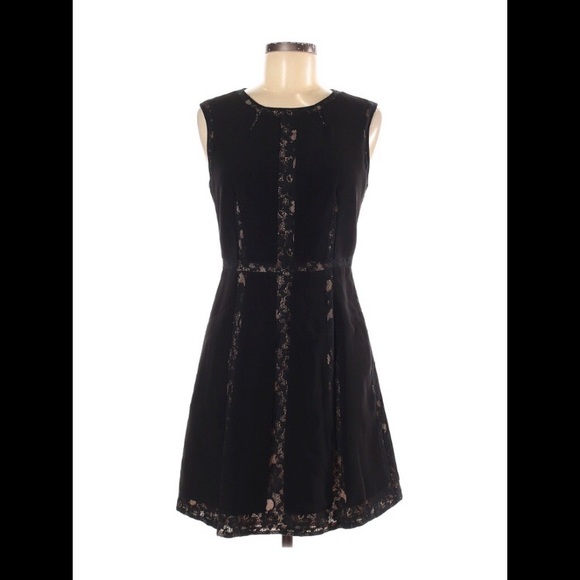 BCBG Black Lace Detail Marae Cocktail Dress - Picture 2 of 5